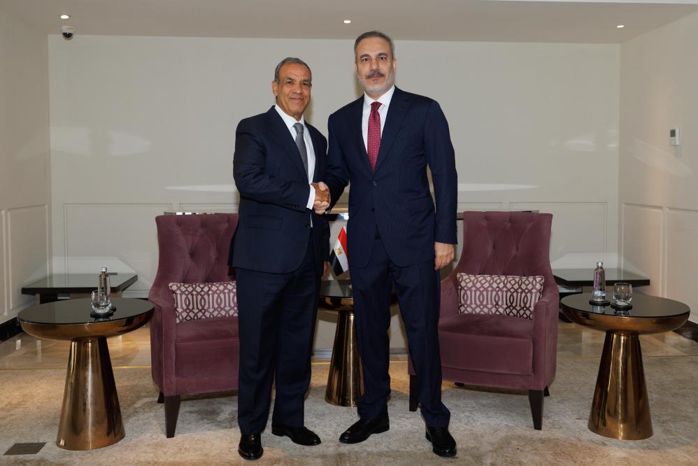 Bakan Fidan, Suudi Arabistan’da Mısırlı mevkidaşı Abdellaty ile bir araya geldi
