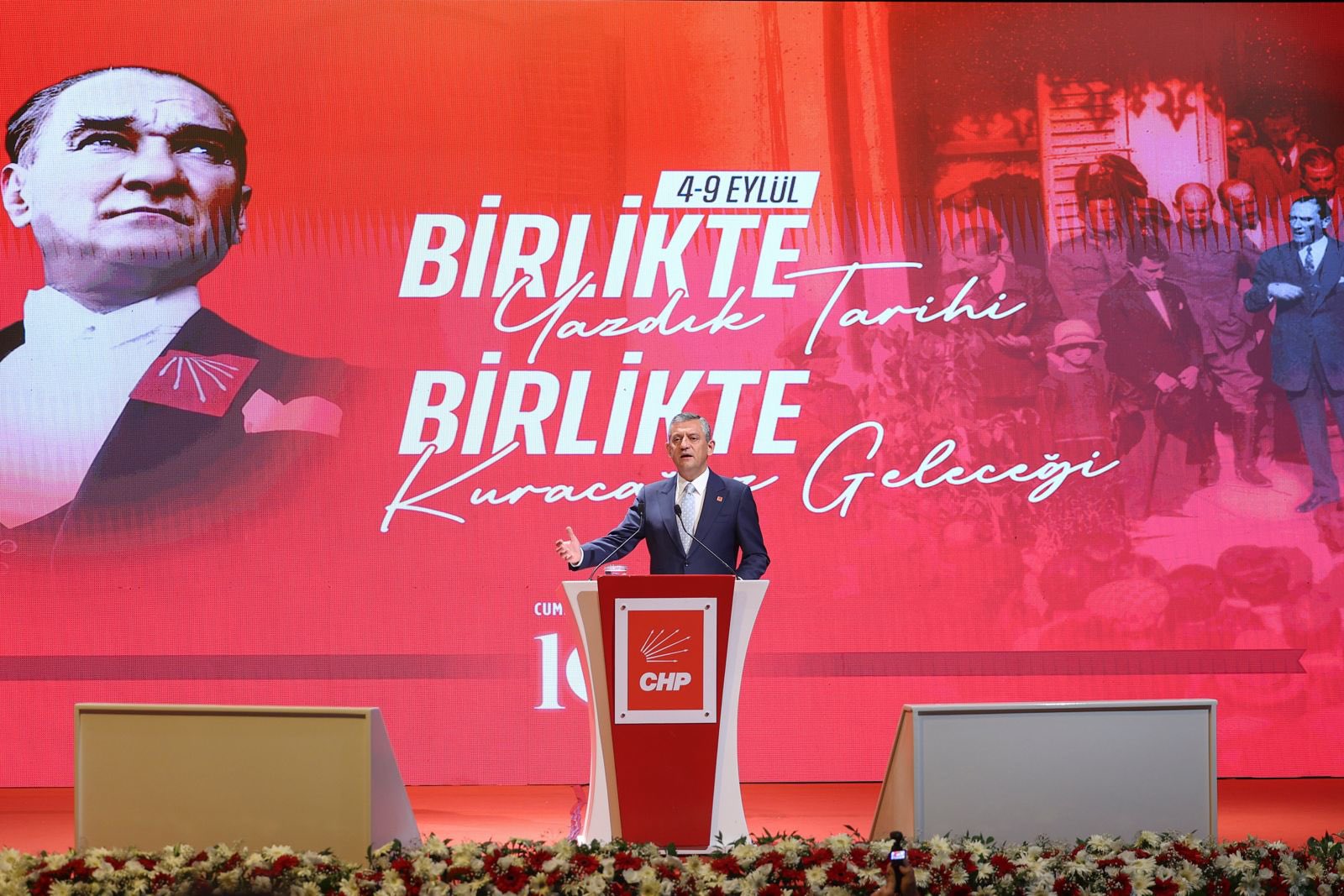 CHP Lideri Özel: Sabırla, Azimle Mücadele Edecek; Bir Buğday Tanesi Gibi Dünden Belli Olan Fırtınaya Asla Baş Eğmeyeceğiz