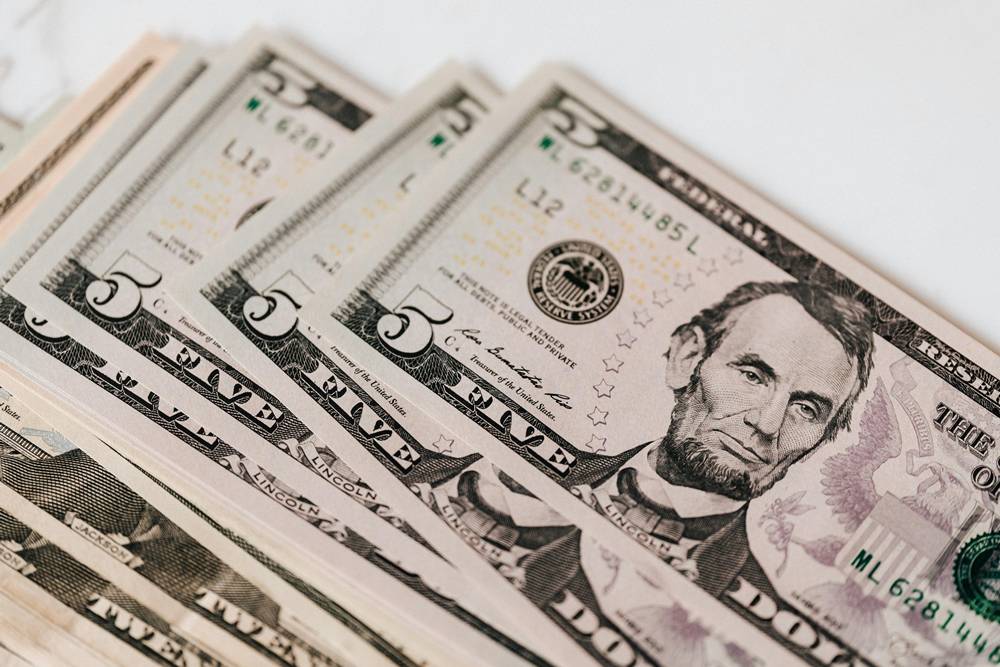 Dolar 41,97 TL ile güne başladı – Euro yaklaşık 48,82 TL