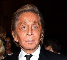 Moda Dünyasının Efsane İsmi Valentino Hayatını Kaybetti