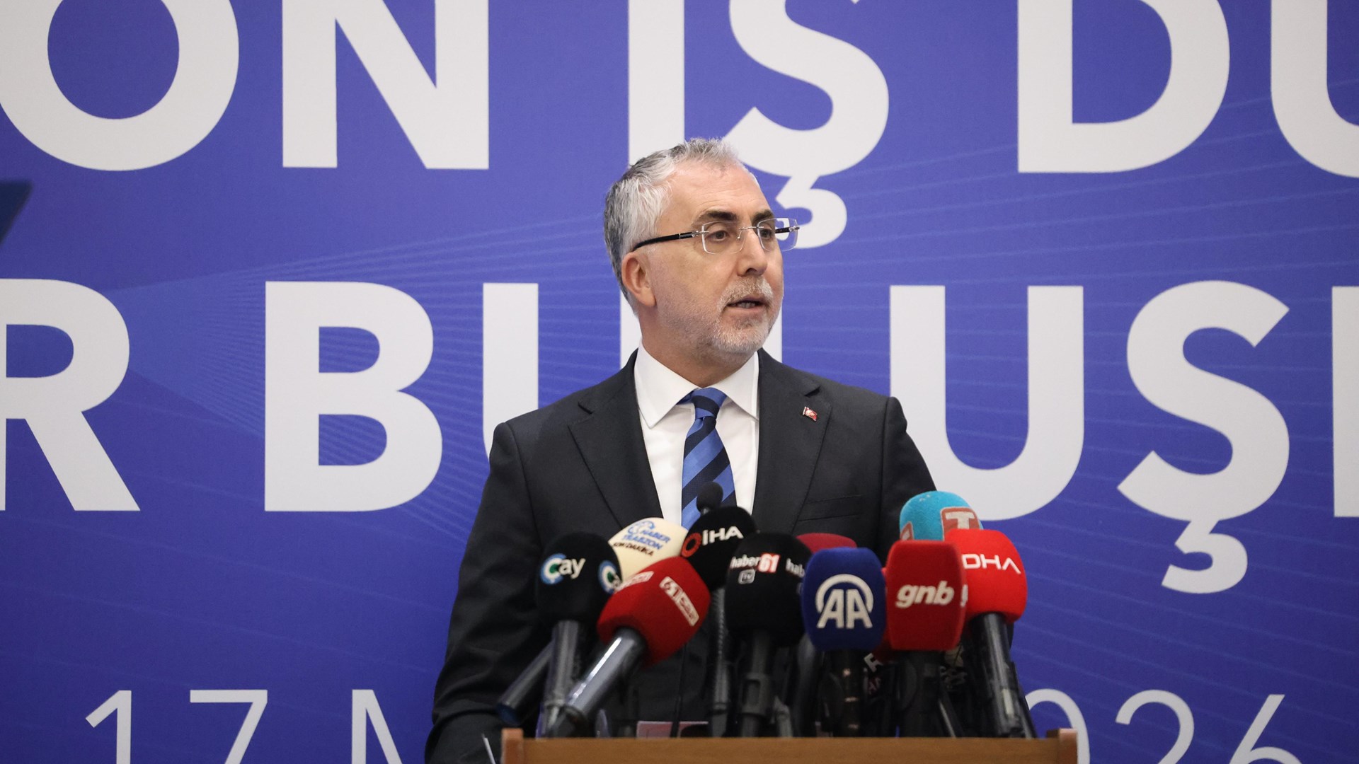 2025’te İşsizlik Alarm Verdi: Türkiye’de Kadın ve Genç Katılımı Artıyor