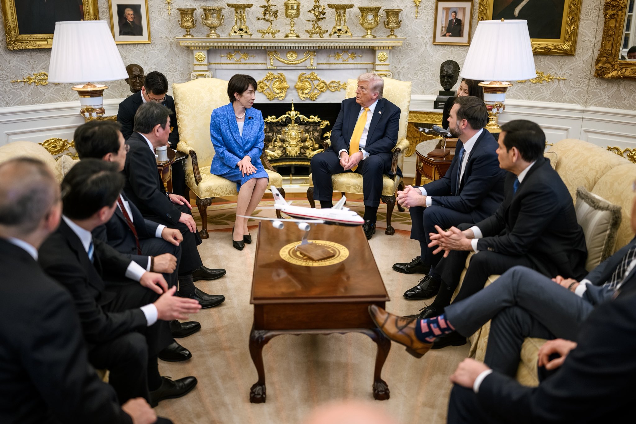 Trump’tan İran çıkışı: “Asker yok, NATO nerede?”