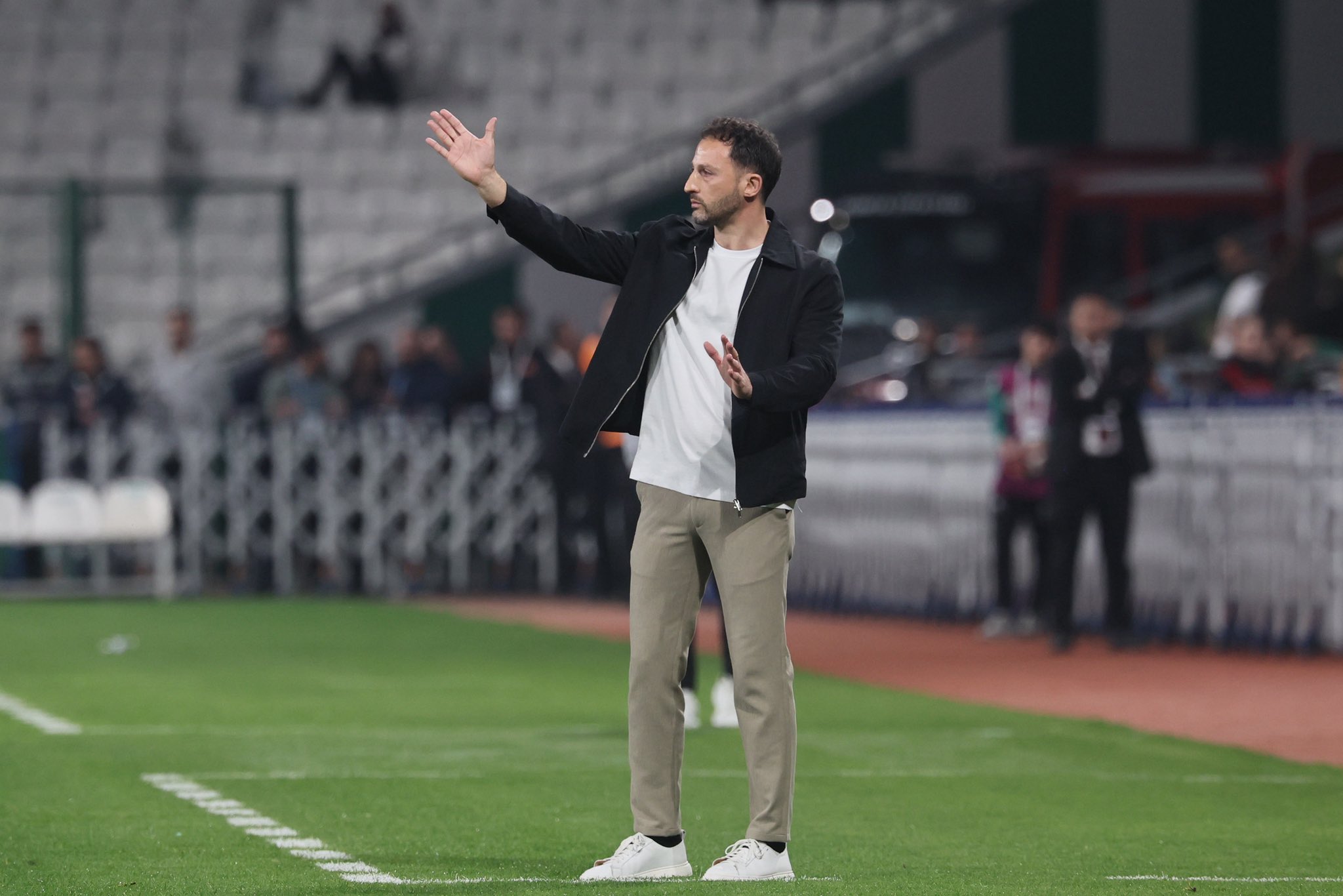 Derbi Sonrası Ayrılık: Tedesco’nun Tazminat Maddesi Gündem Oldu