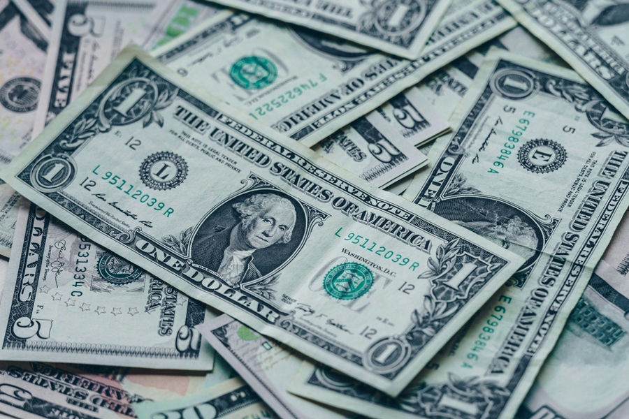 Dolar Yeni Haftaya Yükselişle Başladı
