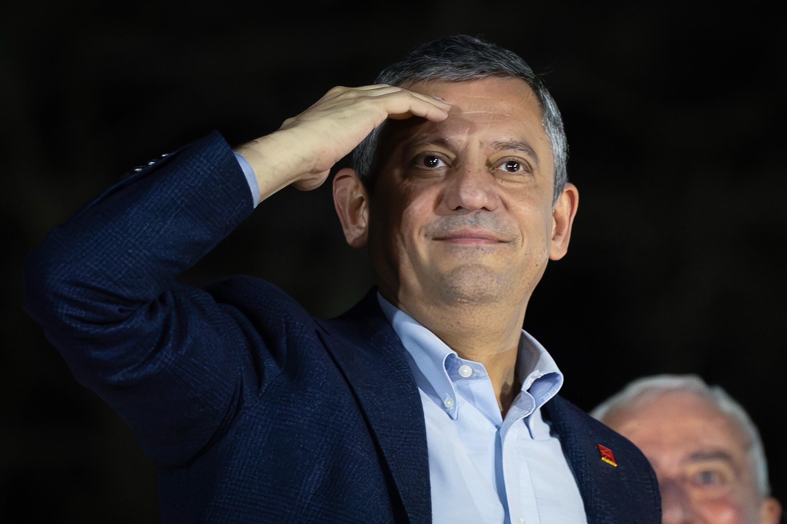 CHP’de Yeni Parti Hazırlığı İddiası! Özgür Özel’den Veda Mesajı, Gözler Yol Haritasında
