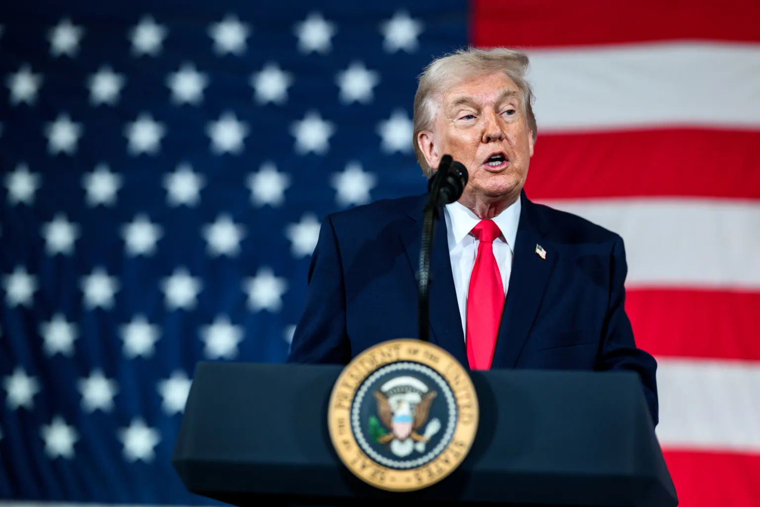 NATO Zirvesi’nde Trump’tan Peş Peşe Mesajlar: İran, İspanya ve NATO Eleştirisi